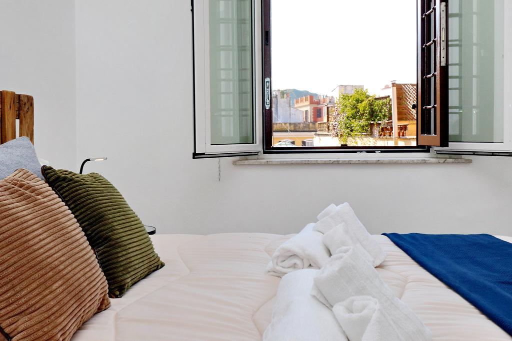Piazza Capponi Apartment โรม ภายนอก รูปภาพ