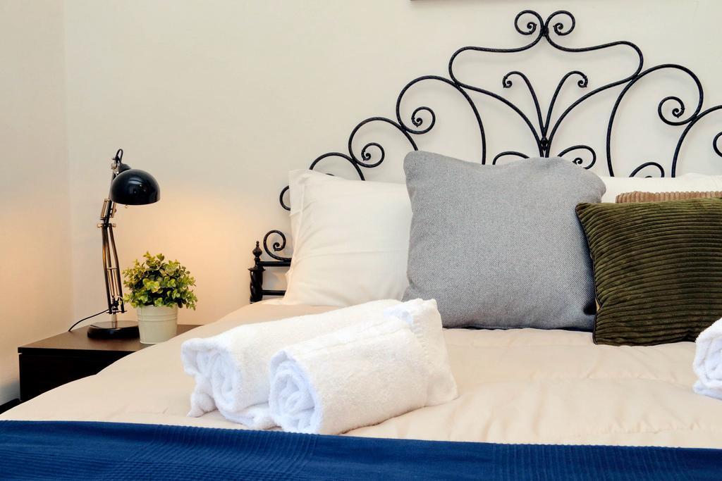 Piazza Capponi Apartment โรม ภายนอก รูปภาพ